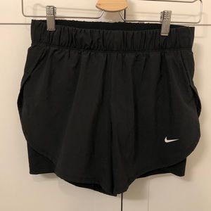 Nike Women's Tennis Shorts S